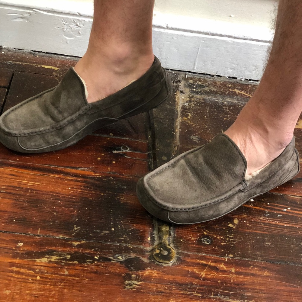 Gray Suede Ascot Ugg Slippers